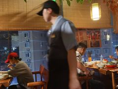 -城墙拐拐火锅(三峡广场黑金冠店)