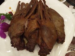 鸭头-东四民芳餐厅(世茂工三店)