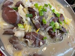 -悦府东北私房菜·饺子王·铁锅炖(长白山万达店)