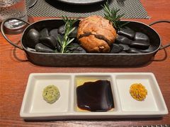 餐前面包-NIUNIUPARK和牛螃蟹(龙湖杭州滨江天街店)