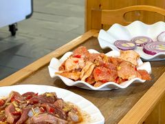-老字号.雅克白族石板烧十年老店(大理古城店)