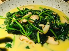 奶油菠菜-穹六人间 people 6(岳阳路店)