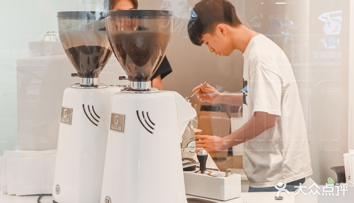 探店in佛山🏃♂️准时落班来饮咖啡啦喂