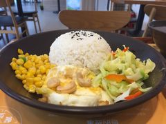 麻辣龙虾饭-海盗虾饭·剥好的小龙虾饭(SOHO尚都店)