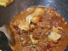-哈尔滨烧烤·山河村铁锅炖(交大店)