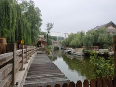 -雪山彩虹谷景区