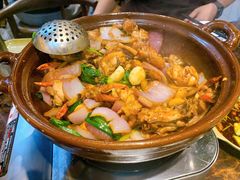 -胡须佬鸡煲四季火锅(海雅缤纷城店)