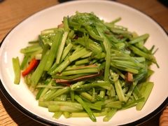 水芹香干-吴越荣记苏州菜·松鼠桂鱼100%活鱼现做(斜塘老街店)