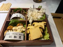 -椰子湾·海南火锅·糟粕醋·椰子鸡(正大广场店)