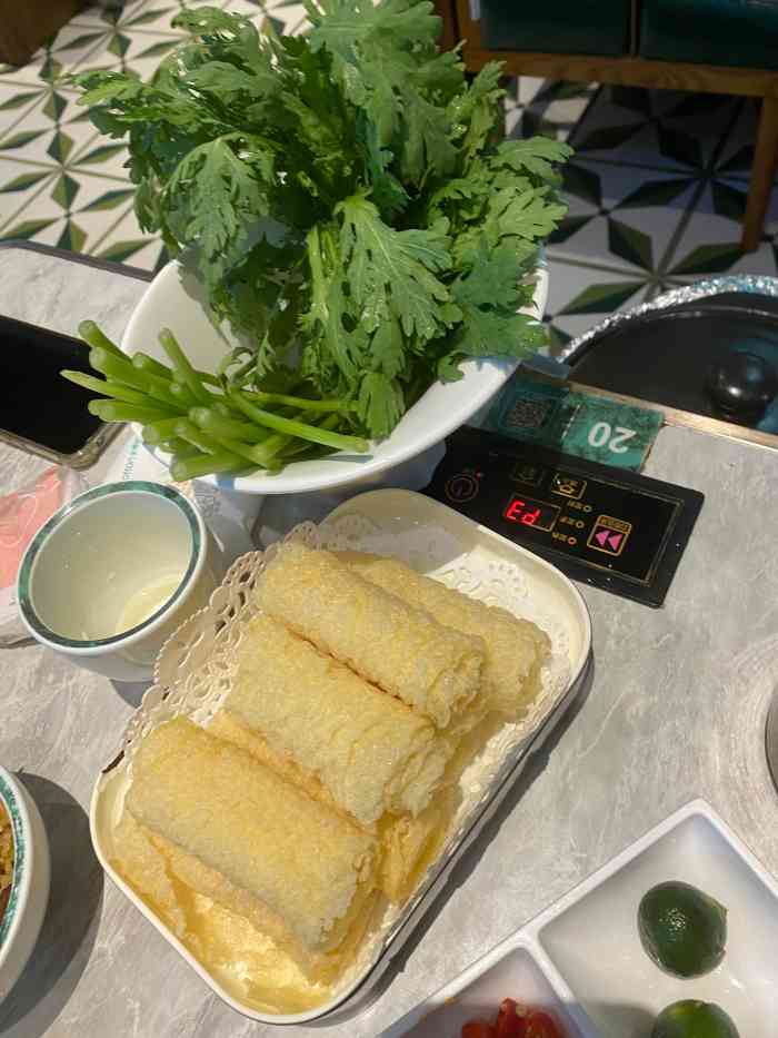 四季椰林椰子鸡(盐田壹海城店)-"8号线开通了 周末特意约了朋友过来