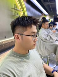 -不迫先生专业男士剪发