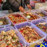 赶紧码住‼️乐山街头美味🦀首家捞汁小海鲜