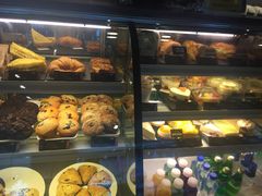 -星巴克臻选(周浦万达店)