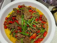 小炒黄牛肉-辣婆婆(航天桥店)