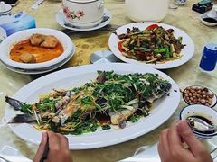 -始于2011柳周农家菜沙田柚美食店(东大街店)