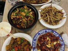 -江城燕子大排档(江汉路步行街店)