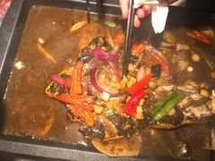 -吞鱼兽麻辣烤鱼(万达店)