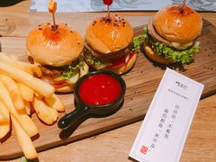 -麦甜创意轻食餐厅(西康路店)