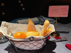 -弦月窗LUNETTE BY AMANDA(复兴路店)