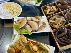 -野菌皇海景野生菌火锅(滨海大道店)