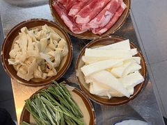 -芈重山老火锅(广州首店)