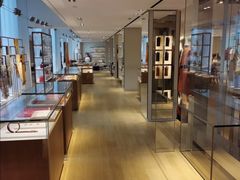 -HERMES(湖滨银泰in77店)