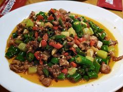 -自贡盐帮菜·玩辣餐厅(樱花园西街店)