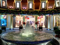 -COACH蔻驰(赛特奥特莱斯店)