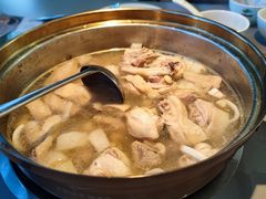 -烹然四季椰子鸡火锅(团结湖总店)