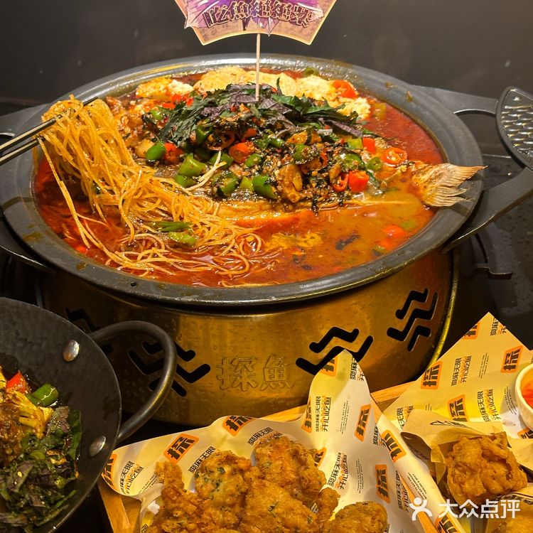 这家烤鱼你别太火了。。我不想排队