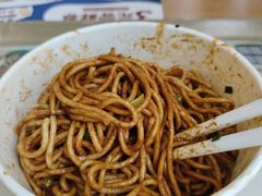 -老乡鸡(武汉中南梅苑小区地铁站店)