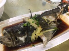 -四川小胡子海鲜(丁村万人海鲜广场店)