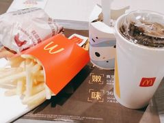 -麦当劳(湖光北街店)