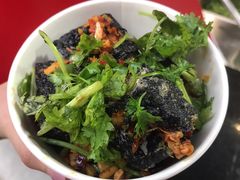 -黑色经典臭豆腐·湖南特产(坡子街店)