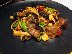 -十三式重庆江湖菜(金茂览秀城店)