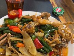 -鸿顺老铁锅美蛙鱼府(解放碑店)