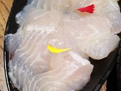 金沙江龙鱼-老牌坊云南鱼豆花火锅(爱建店)