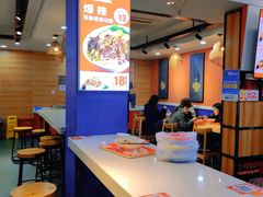 用餐区-螺小丰柳州螺蛳粉(广西大学店)