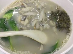 -明呈黄鱼面馆(斜土路店)