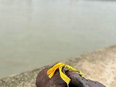 -多瑙河畔鞋履雕塑