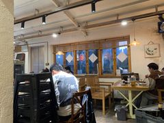 -猫爷的腔调·黔小馆(交大医学住宅区店)