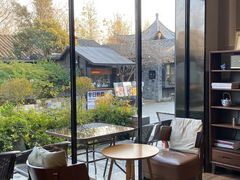 靠窗位-一叶觅山(半边街店)