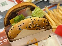 -麦当劳(洪山商场店)