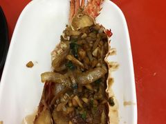 -六合夜市