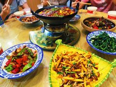 -江城燕子大排档(江汉路步行街店)