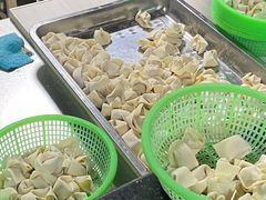 -周震馄饨
