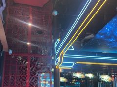 -屋有岛沉浸游戏旗舰店(中山公园店)