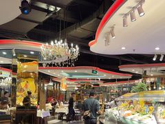 -四海一家自助餐(益田假日广场店)