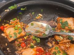 -费大厨辣椒炒肉(高铁吾悦广场店)