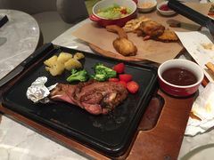 -必胜客(城西银泰店)